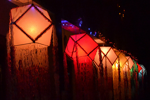 Vesak Lamp